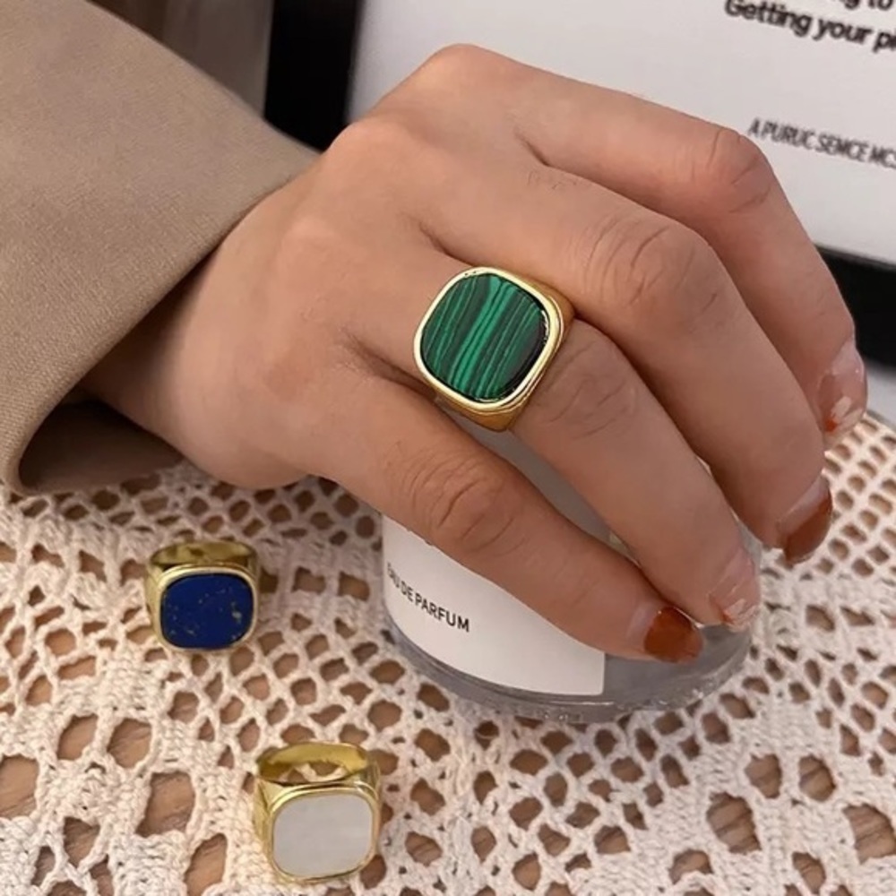 NEW Gold & Opal Statement Ring - Size 6 - Picture 4 of 4
